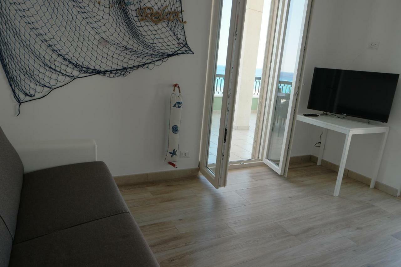 Attico Galilei Fronte Mare By Salentoville גאליפולי מראה חיצוני תמונה