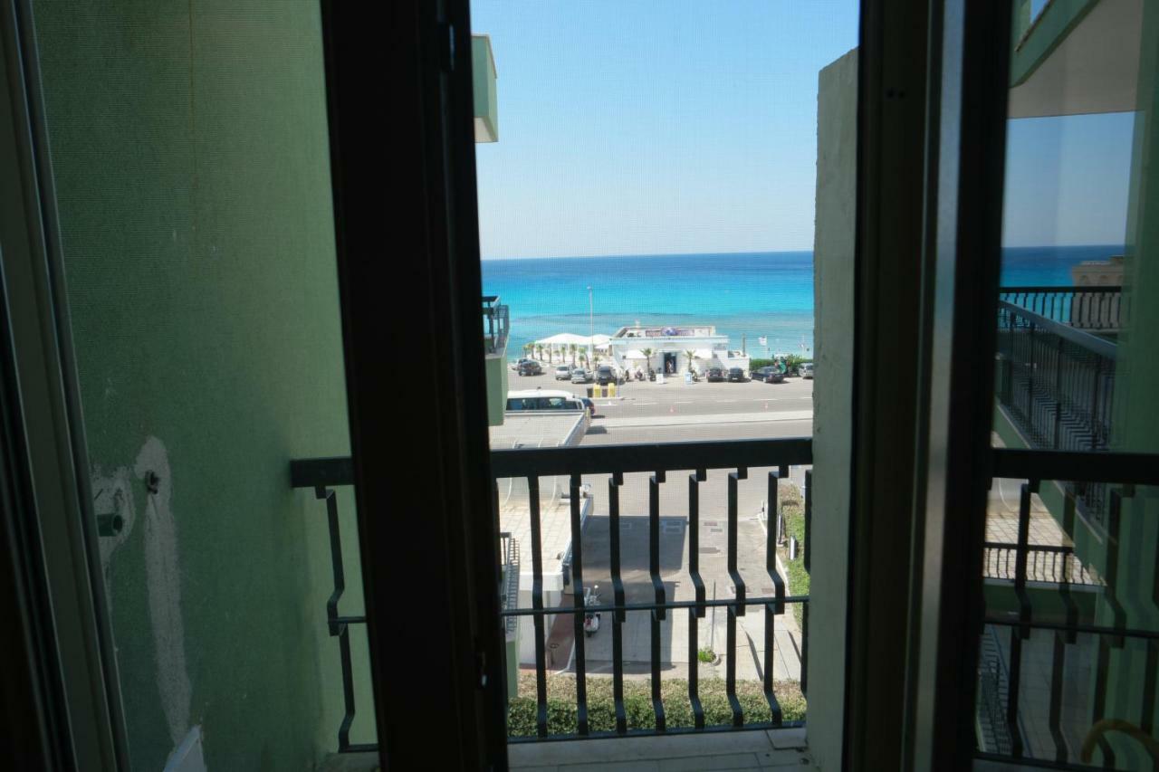 Attico Galilei Fronte Mare By Salentoville גאליפולי מראה חיצוני תמונה